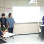 卒業制作企画発表会を行いました